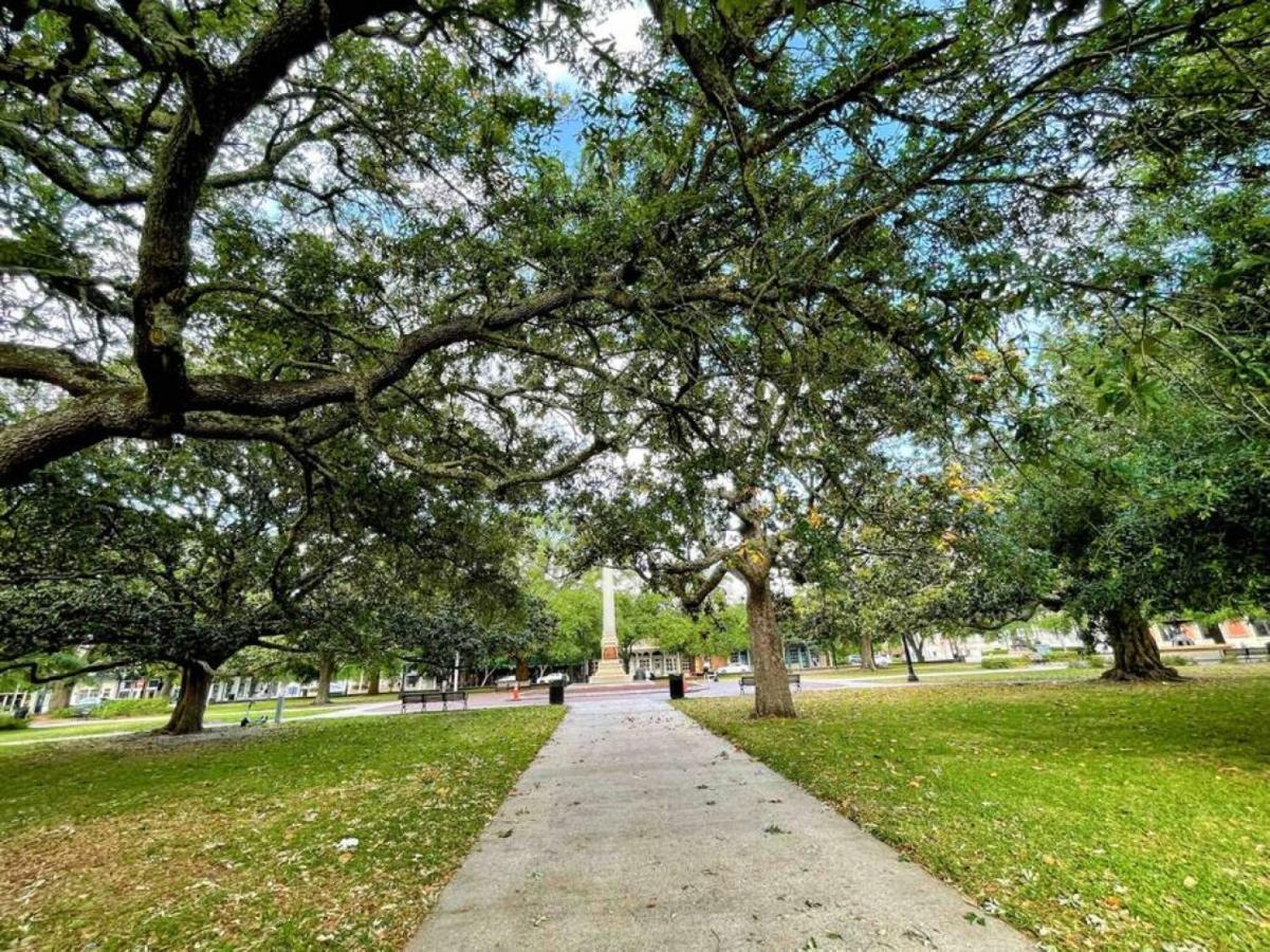 Walk To Downtown Seafood Market Bay Views Pensacola Buitenkant foto